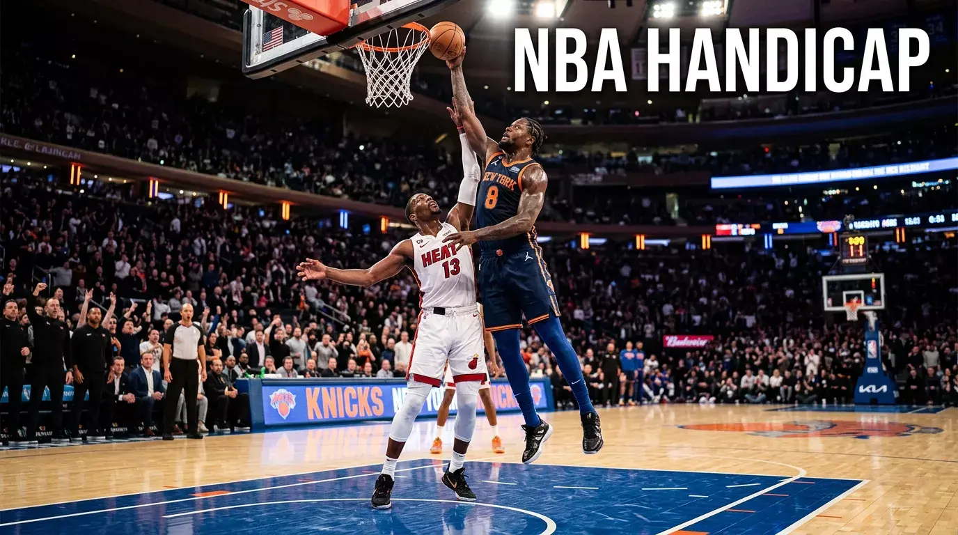 Jugadores de baloncesto NBA disputando un balón en la zona de pintura bajo los focos del pabellón